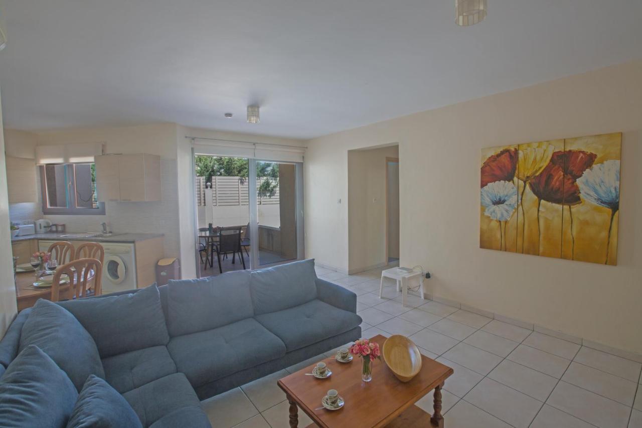 Napiana Apartments アヤナパ エクステリア 写真